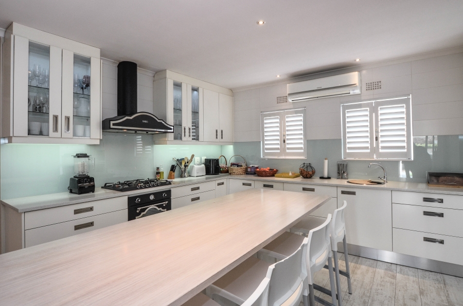 3 Bedroom Property for Sale in Sunningdale Western Cape